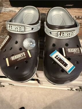 CROCS Brown and Light Gray Classic Clog with Hershey's Jibbitz
